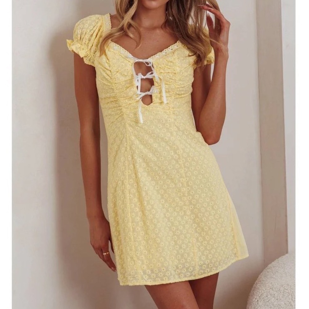 Indikah Sunflower Mini Dress Lemon Yellow Eyelet Lace Milkmaid Coquette Medium n